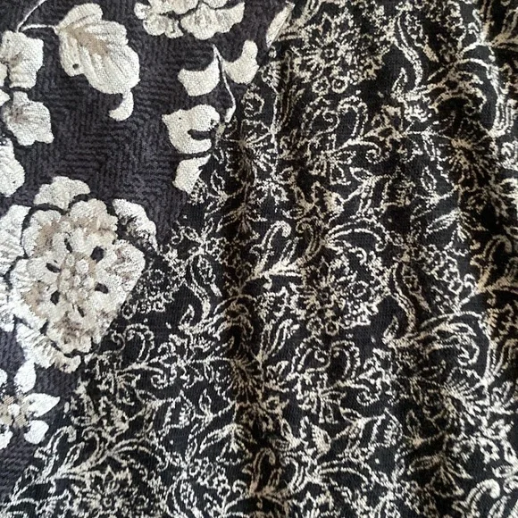 Lucky Brand T shirt - Picture 4 of 5